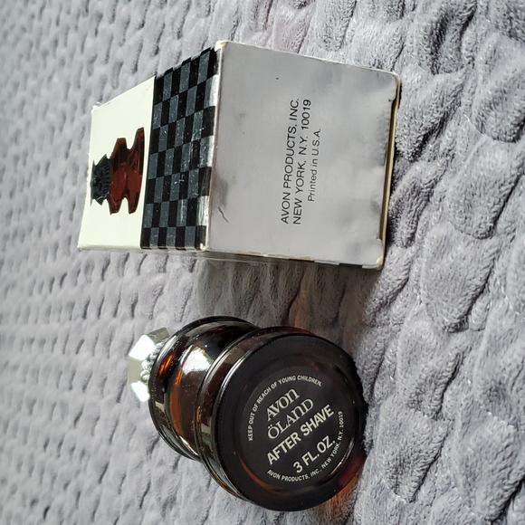 Avon The King Oland Aftershave 3 Fl. Oz - Picture 4 of 5